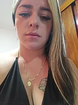 BriannaBunnyy online show from July 25, 2026, 8:39 pm