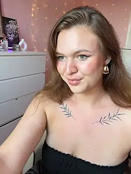 SweetLikaaa online show from June 29, 2026, 4:40 pm