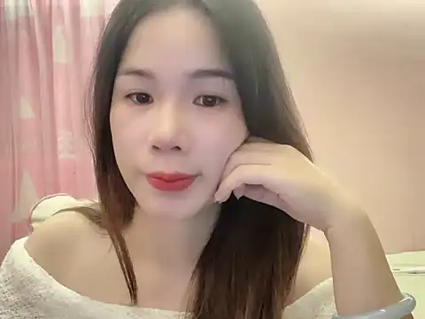 Luna3579 online show from July 24, 2026, 9:46 pm