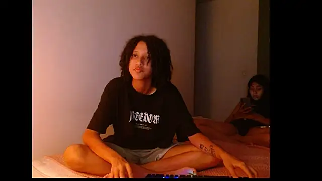 Stefy sophie03 online show from June 16, 2026, 4:15 am