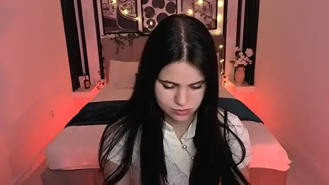  Scarlett Lee  online show from July 14, 2026, 2:12 pm