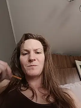 AnnieNet online show from July 7, 2026, 1:04 pm