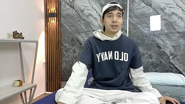 NoahWalker   online show from July 23, 2026, 11:08 am
