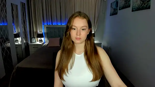 ValeriSunny online show from August 5, 2026, 2:09 pm