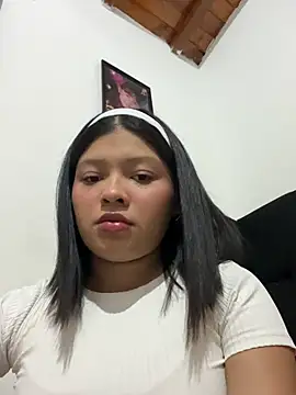 Abby Coper1 online show from July 17, 2026, 3:35 am