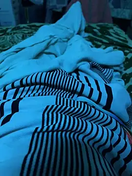 luciferthedevilqwer online show from June 22, 2026, 9:39 am
