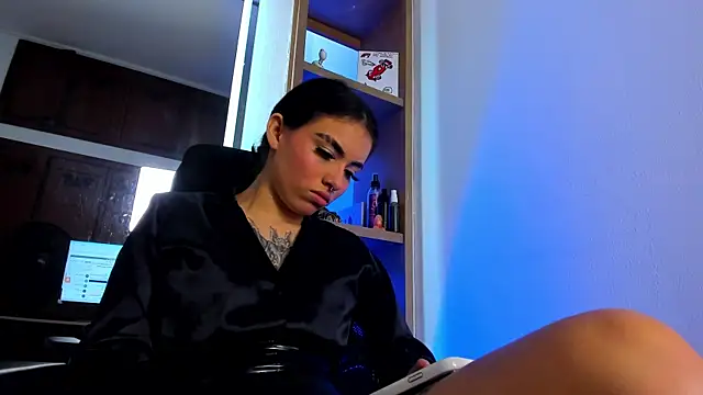 isabella hv online show from June 25, 2026, 7:07 pm