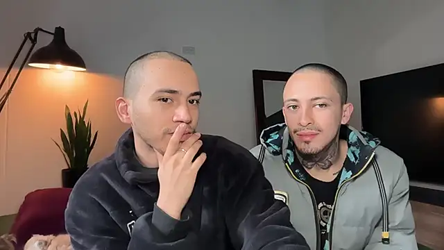 Noah and Steven online show from August 2, 2026, 11:52 am