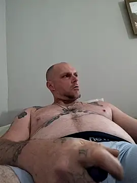Snapshot of thatgoodmattgood chatting on May 20, 2026, 7:20 pm thatgoodmattgood online show from May 20, 2026, 7:20 pm