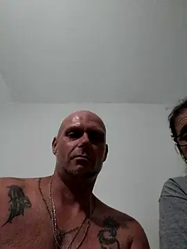 Snapshot of thatgoodmattgood chatting on July 11, 2026, 6:38 am thatgoodmattgood online show from July 11, 2026, 6:38 am
