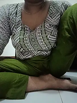 Misty-Meya online show from July 17, 2026, 1:40 pm