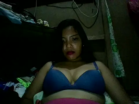 juicyredt online show from May 11, 2026, 12:55 pm