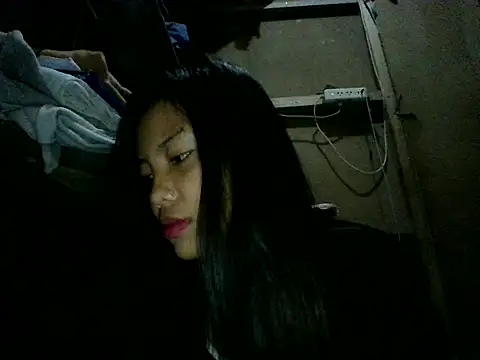 juicyredt online show from June 3, 2026, 10:04 pm