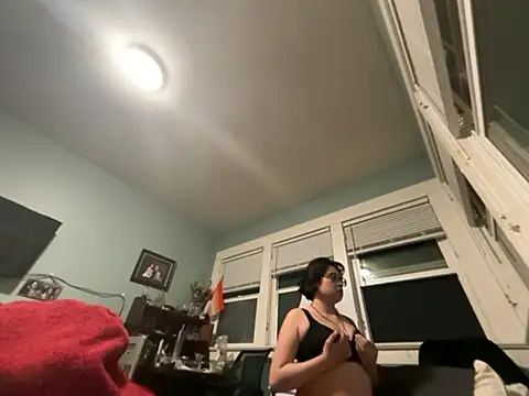 athanathelesbian online show from May 23, 2026, 9:46 am