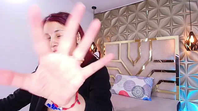 stephaniesun  online show from June 28, 2026, 1:06 pm