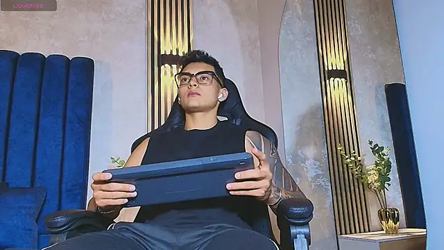 Alan Salazar online show from July 1, 2026, 5:45 pm