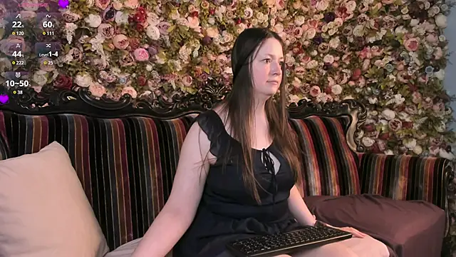 NellieBev online show from May 24, 2026, 6:35 pm