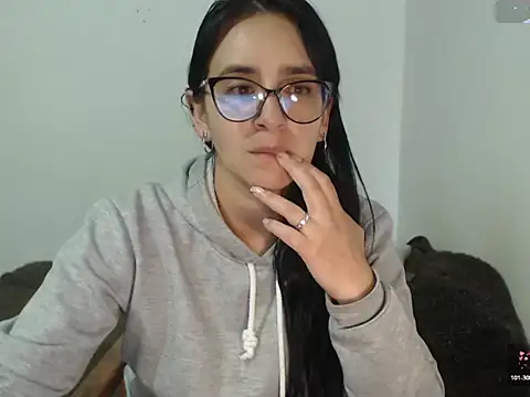 ASHLEYLOVE11 online show from July 23, 2026, 5:11 pm
