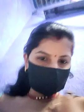RUHI 1143 online show from June 26, 2026, 8:13 pm