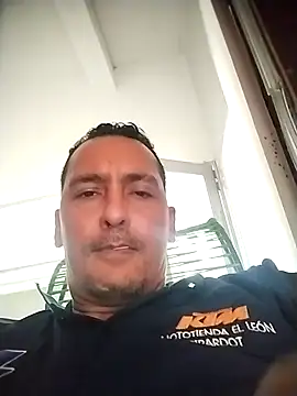 reychuporny online show from May 7, 2026, 6:46 pm