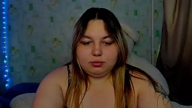 LillyHaigh online show from June 17, 2026, 12:07 pm