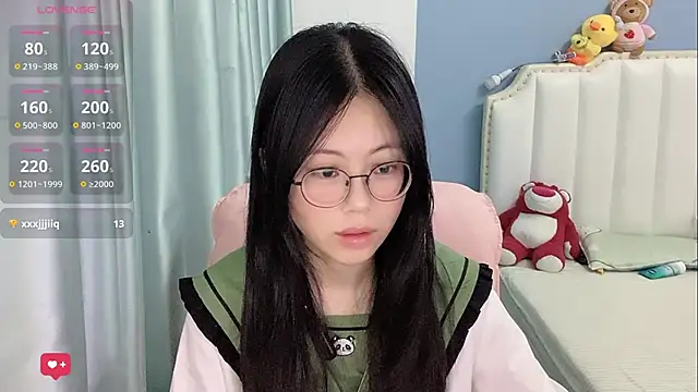 Snapshot of Luna-666 chatting on June 16, 2026, 3:25 pm Luna-666 online show from June 16, 2026, 3:25 pm
