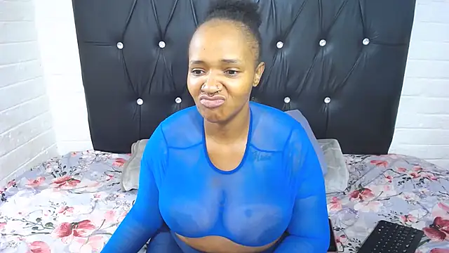 CandyBoobs69 online show from June 26, 2026, 5:39 pm