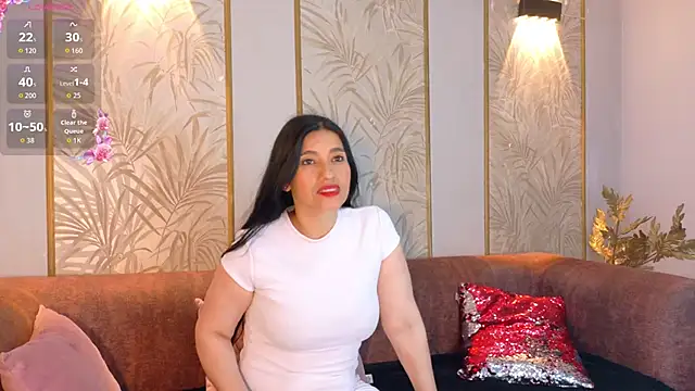 Snapshot of Dalila_5 chatting on June 20, 2026, 7:27 pm Dalila 5 online show from June 20, 2026, 7:27 pm