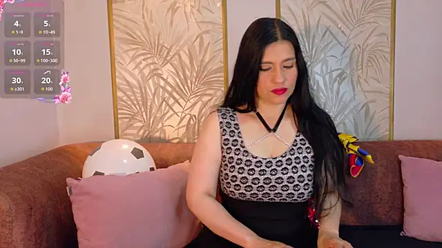 Snapshot of Dalila_5 chatting on June 22, 2026, 7:22 pm Dalila 5 online show from June 22, 2026, 7:22 pm