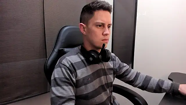 KendricTorres online show from July 9, 2026, 1:26 pm