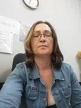 Ameli5689 online show from July 18, 2026, 7:34 am