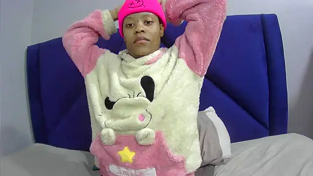 TheSexyBibi online show from June 20, 2026, 7:49 pm