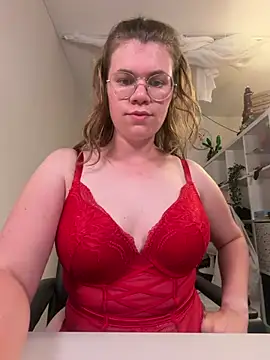 Lina-Love online show from July 11, 2026, 9:16 pm