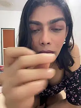 Mayra xx online show from July 31, 2026, 7:02 pm