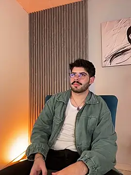 DomBoy  online show from June 20, 2026, 7:49 pm