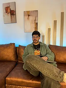 DomBoy  online show from June 22, 2026, 7:55 pm