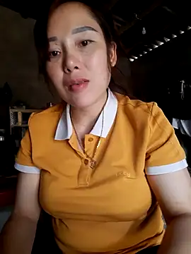 linhkun1 online show from May 5, 2026, 7:27 am