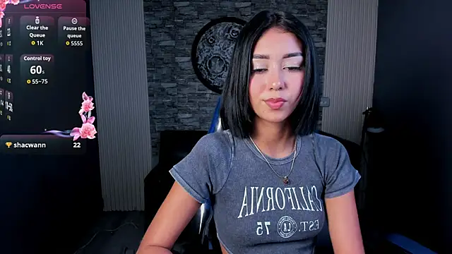 Snapshot of gemma_19_ chatting on July 18, 2026, 8:45 pm gemma 19 online show from July 18, 2026, 8:45 pm