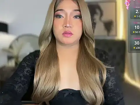 Sensual Ekang online show from June 1, 2026, 8:43 pm