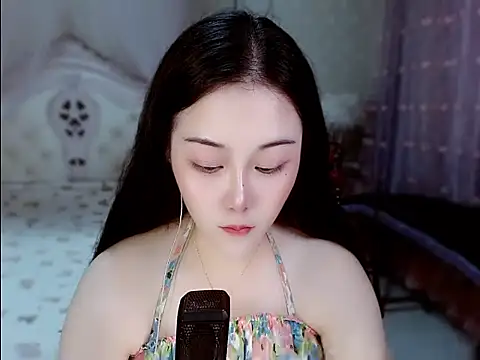 Snapshot of Amy-cnbaby chatting on July 5, 2026, 1:45 am Amy-cnbaby online show from July 5, 2026, 1:45 am