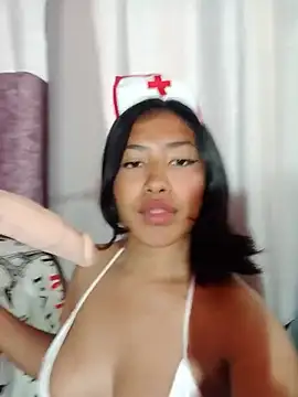 Hot Sophy  online show from July 28, 2026, 4:39 pm