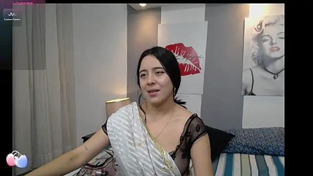Snapshot of _tamara_priya_ chatting on August 1, 2026, 11:31 am tamara priya online show from August 1, 2026, 11:31 am