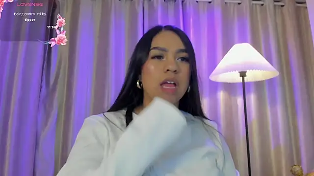 Dulcerouss   online show from August 6, 2026, 11:34 am