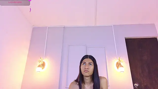 Snapshot of lexielancaster_cr chatting on June 30, 2026, 7:37 pm lexielancaster cr online show from June 30, 2026, 7:37 pm