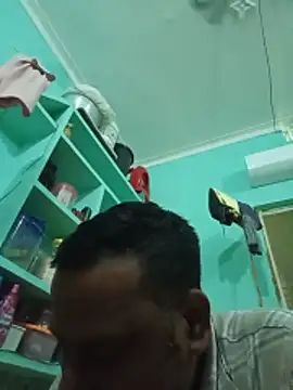 pussysandwitchboy online show from June 19, 2026, 8:29 am