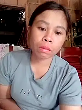 daisyy2 online show from June 11, 2026, 6:33 am