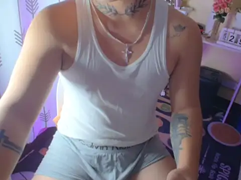 Ashtonfuckingboi online show from July 15, 2026, 6:46 pm