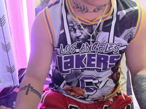 Ashtonfuckingboi online show from July 16, 2026, 8:37 pm