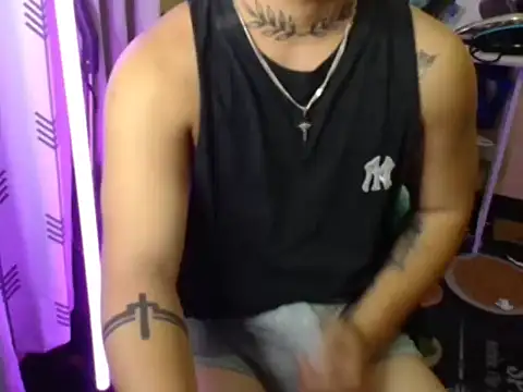 Ashtonfuckingboi online show from July 20, 2026, 9:28 pm
