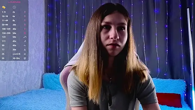 ChristiaHorde online show from July 9, 2026, 5:39 pm